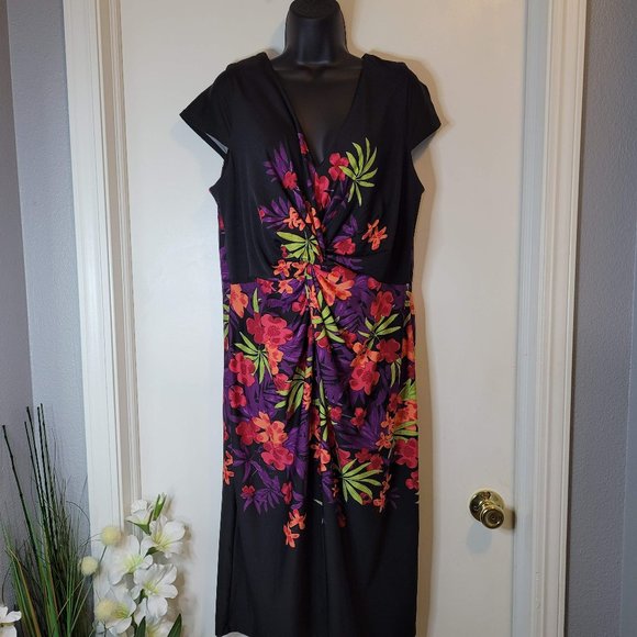 Ashley Stewart Front Knot Tropical Plus Dress - Picture 1 of 6